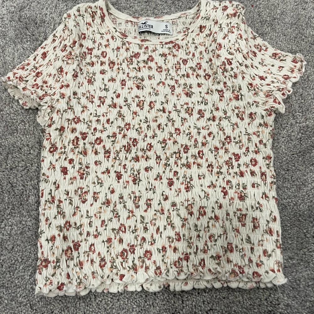 Hollister floral crop top